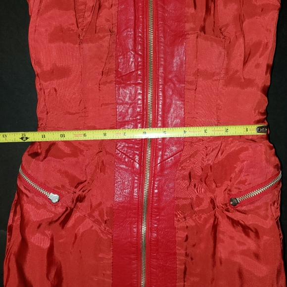 🔥RARE-VNTG-FLAWLESS 🔥SEXIEST RED LEATHER DRESS🔥 - Picture 14 of 16